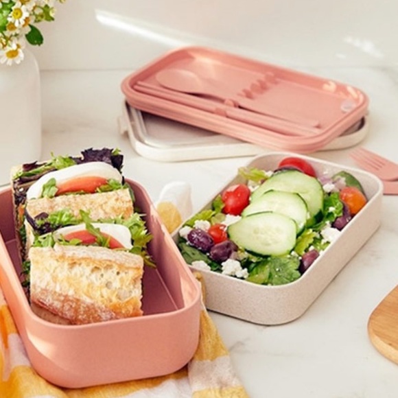 Lunchbox - Picture 2 of 6